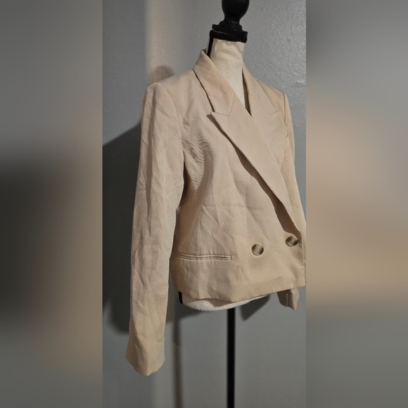 H&M Women's Cream Double-Breasted Jacket Blazer NWT - Picture 7 of 11